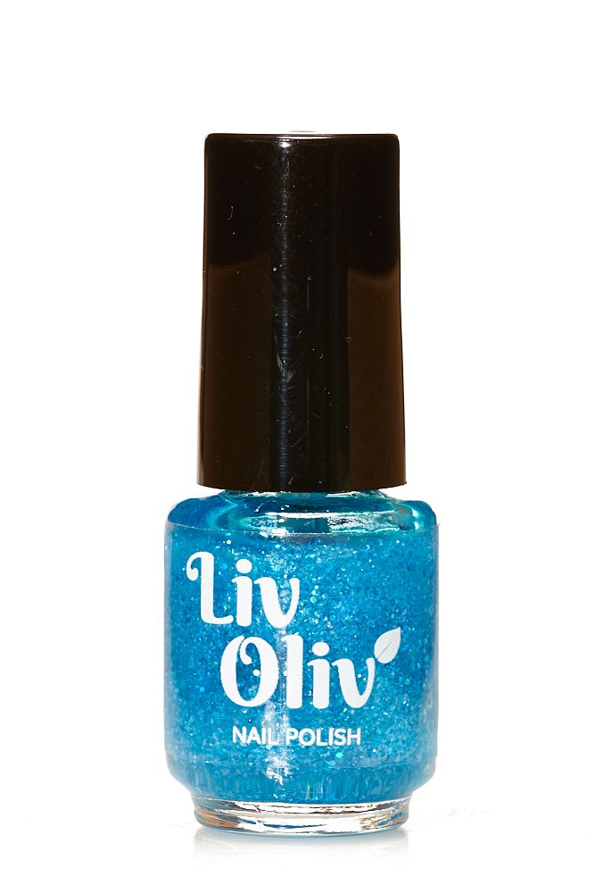 Livoliv cruelty free nail polish blue